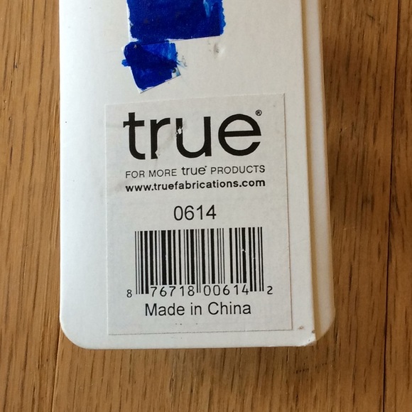 Wine glass charms as brightly colored bulbs - Picture 5 of 5